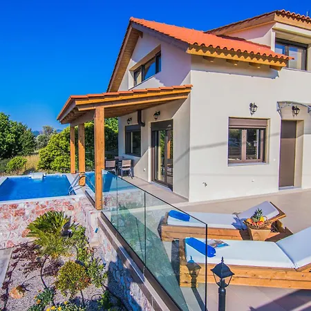 Magical Villa Sálakos